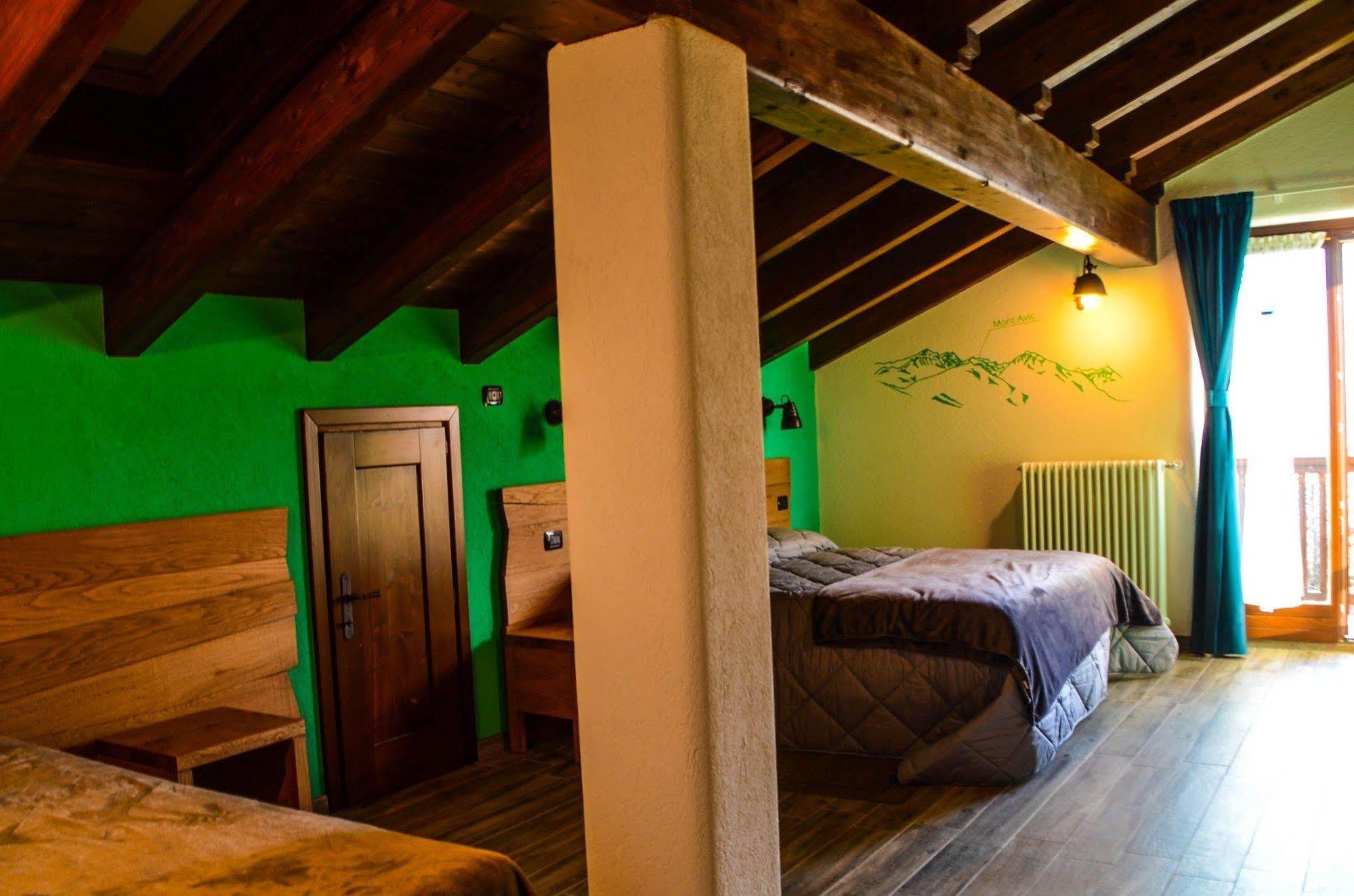 Les Vrais Rayons Hotel Verrayes Luaran gambar